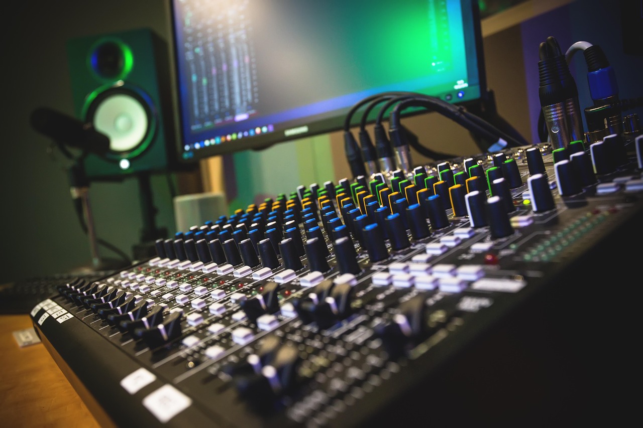 studio-4004849_1280